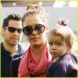 Jessica Alba pourrait adopter!